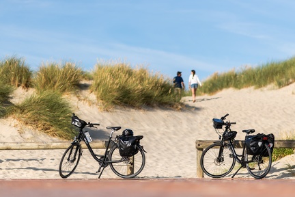 Vélo dunes couple