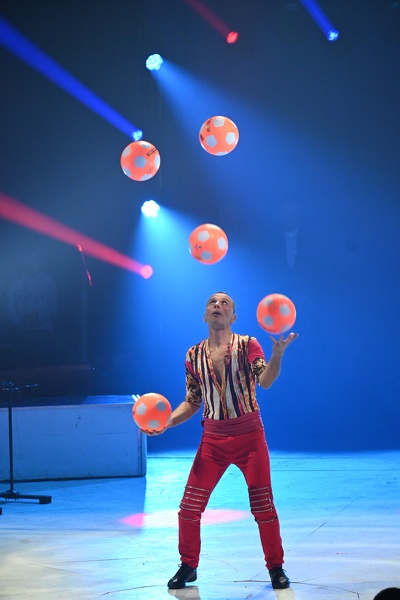 Festival du cirque (11).JPG